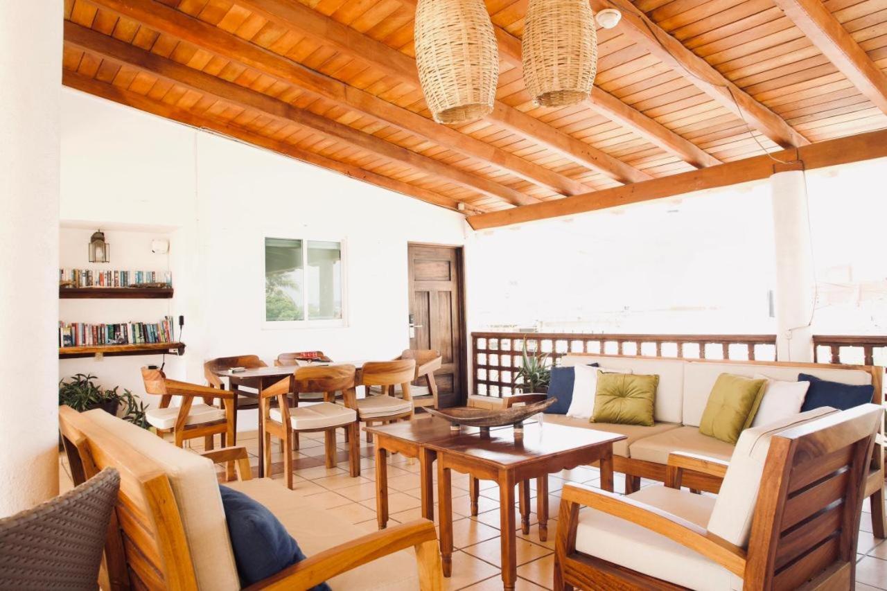Lalora Hotel & Villas サン・パトリシオ・メラケ エクステリア 写真