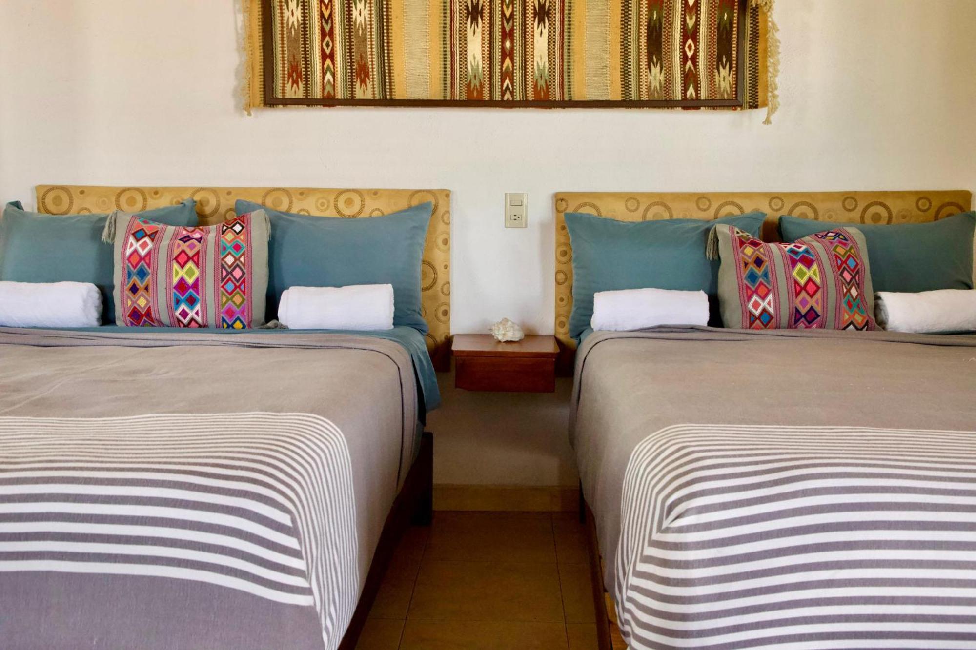 Lalora Hotel & Villas サン・パトリシオ・メラケ エクステリア 写真