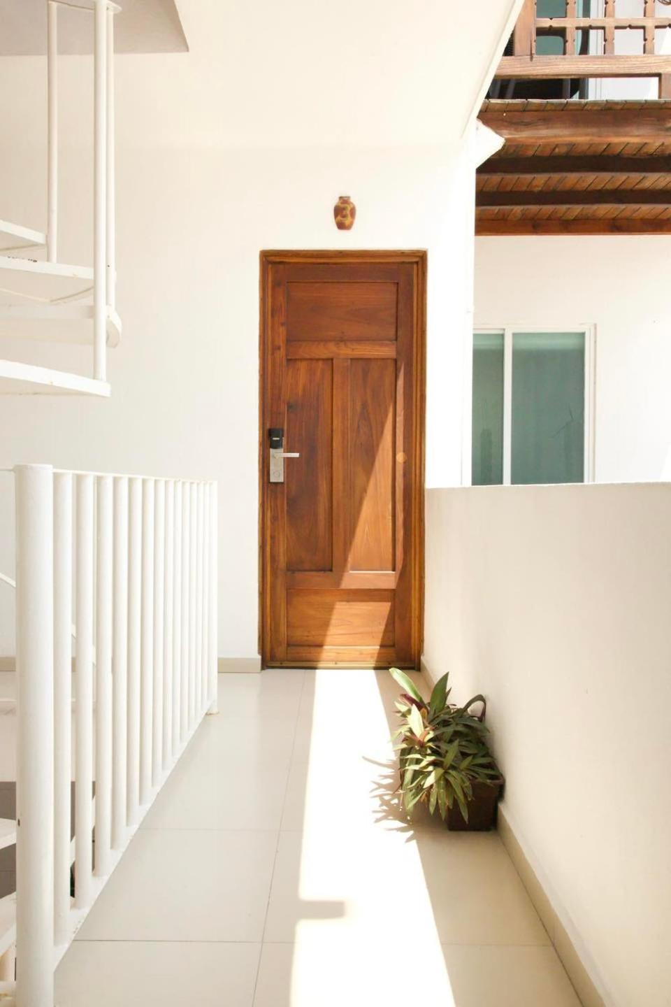 Lalora Hotel & Villas サン・パトリシオ・メラケ エクステリア 写真